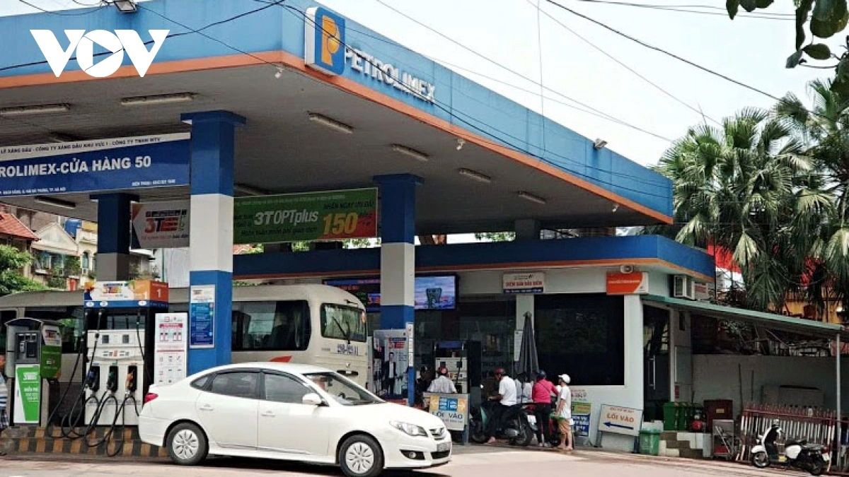 Vietnam assures stable fuel supply amid global energy market volatility